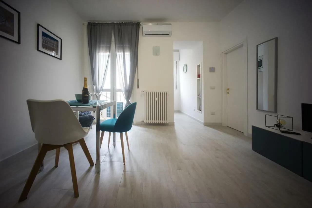 Clever House Milan Apartment