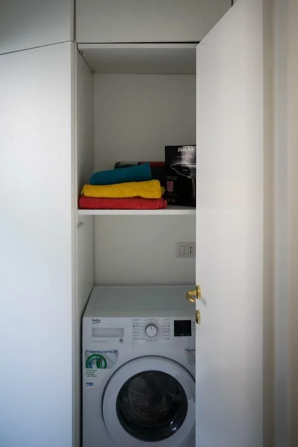 Clever House Milan Apartment